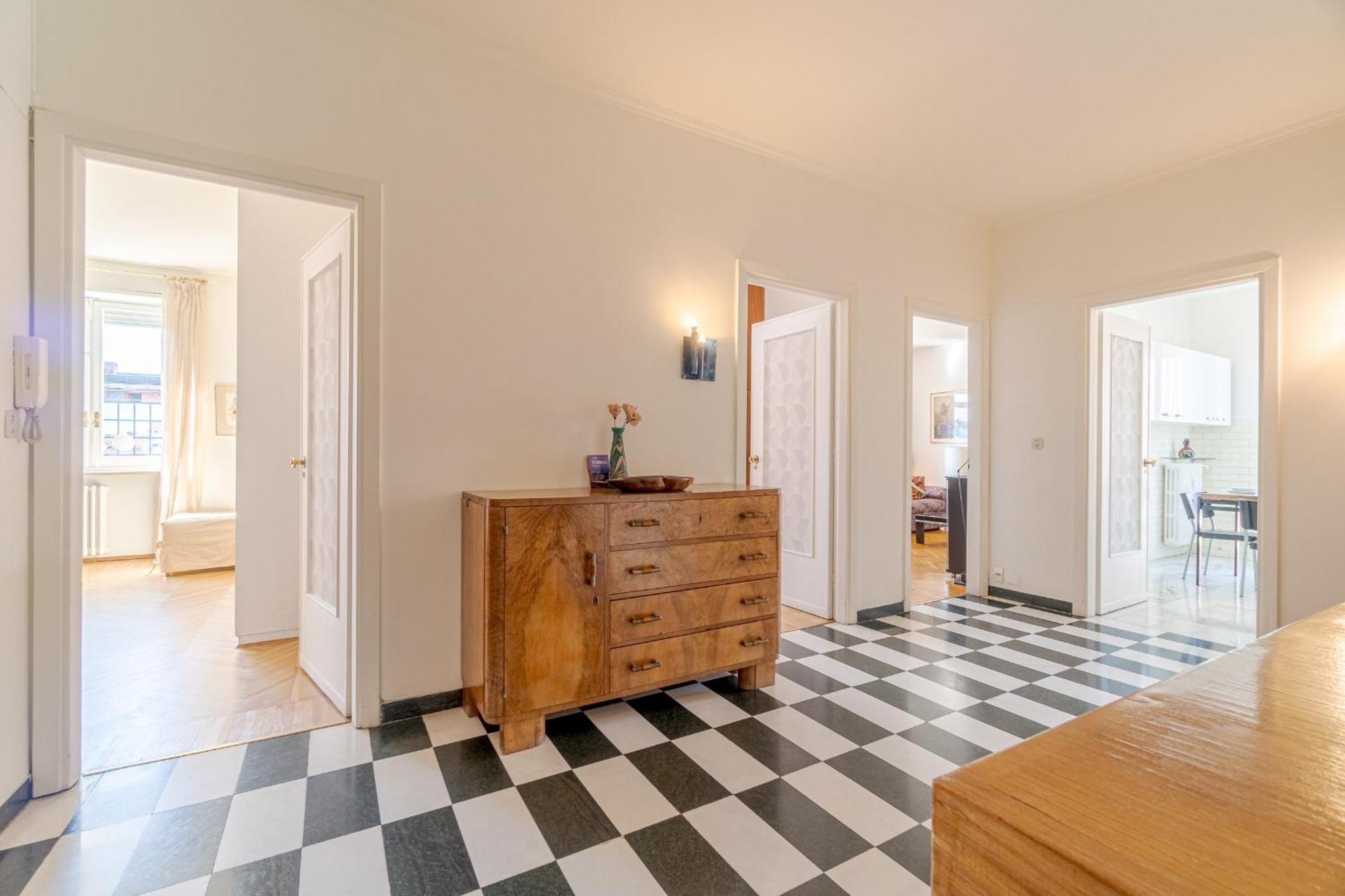 Palazzo Di Giustizia Bright Apartment Турин Экстерьер фото