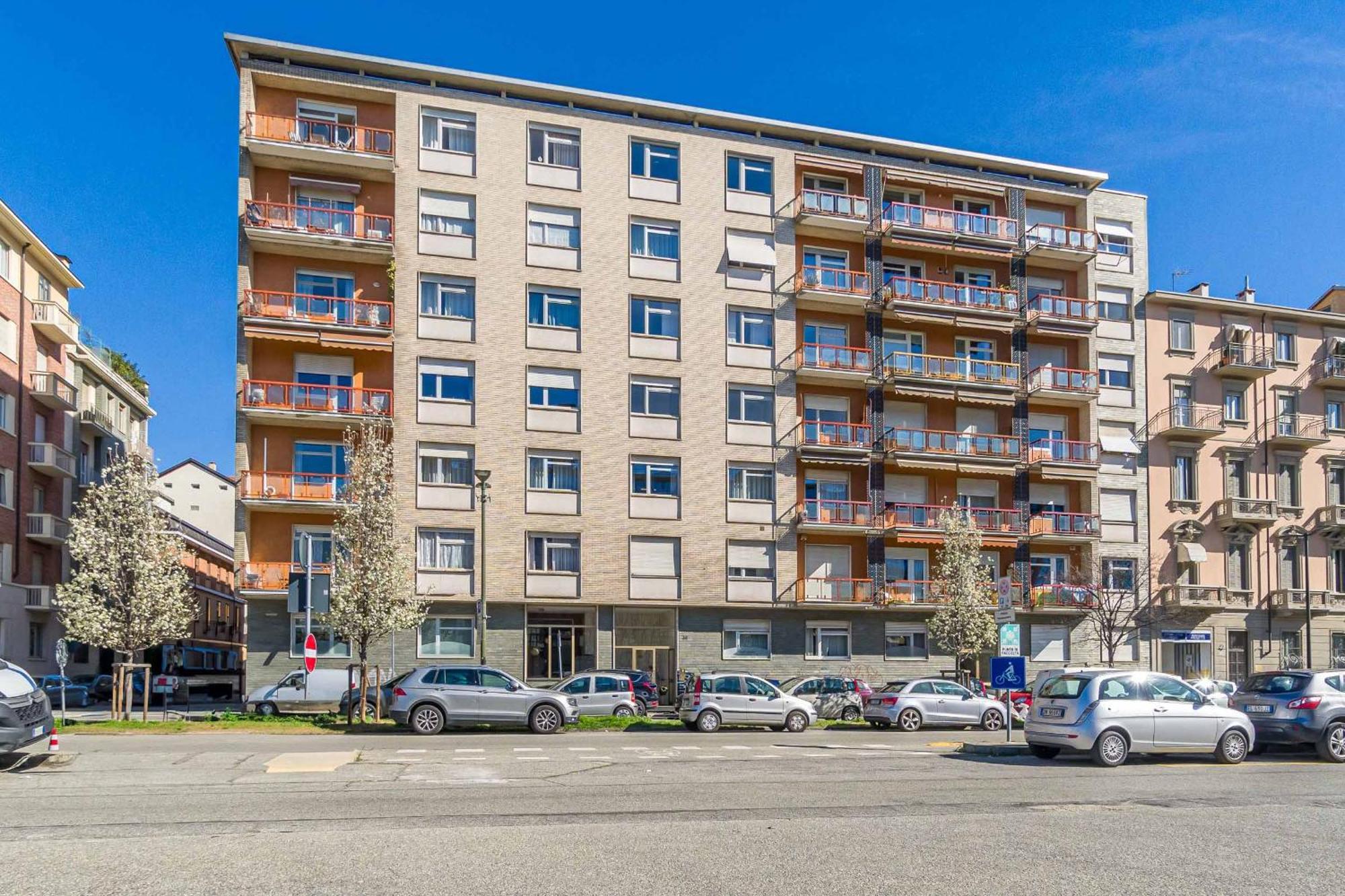 Palazzo Di Giustizia Bright Apartment Турин Экстерьер фото